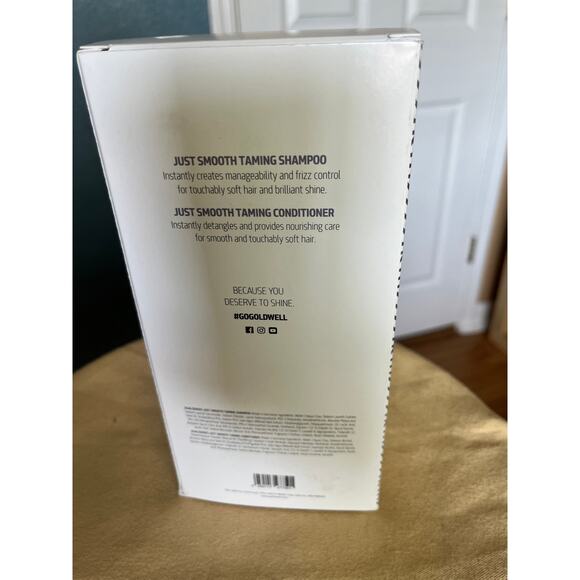 Goldwell Dual Senses Shampoo & Conditioner Set- Just Smooth - Picture 3 of 3